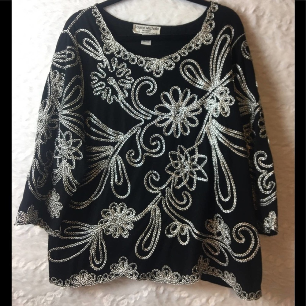 Lauren Michelle top size 2X B5